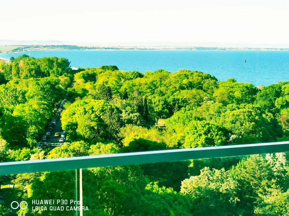 Luxury Apartments Alix Burgas ภายนอก รูปภาพ