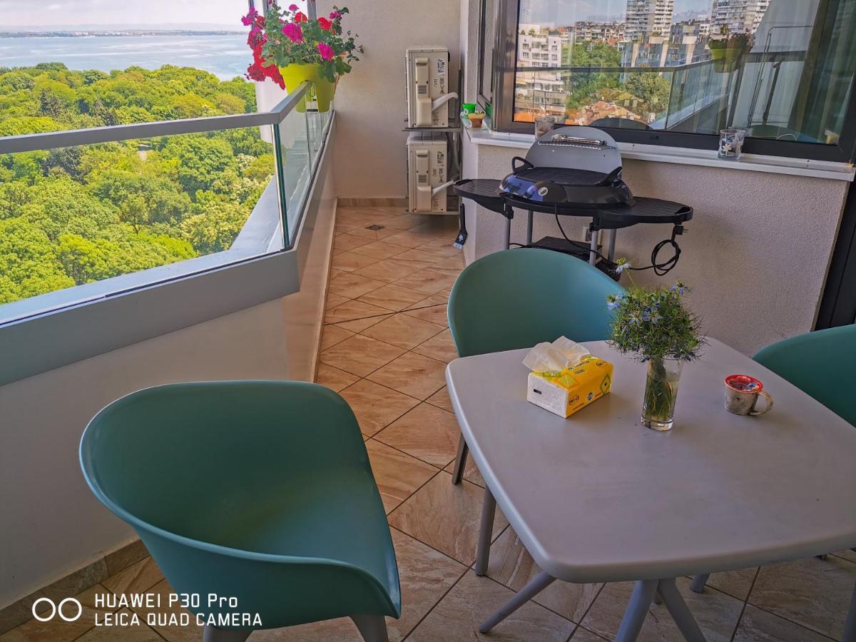 Luxury Apartments Alix Burgas ภายนอก รูปภาพ